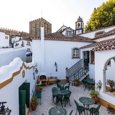 Gæstehus Casa De S. Thiago Do Castelo Óbidos