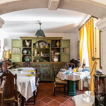 Casa De S. Thiago Do Castelo Gæstehus Óbidos