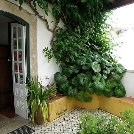 Casa De S. Thiago Do Castelo Πανσιόν Όμπιδος