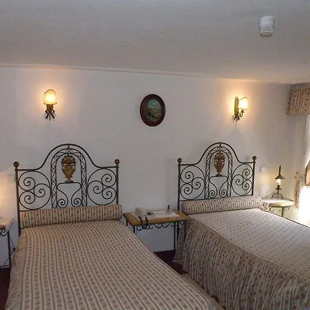 Casa De S. Thiago Do Castelo Gæstehus 3*