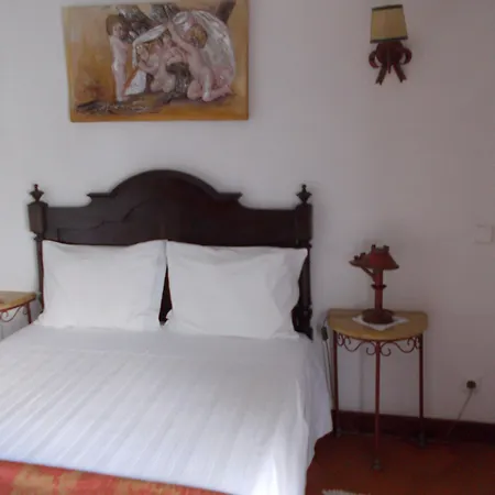Casa De S. Thiago Do Castelo Gasthof Óbidos