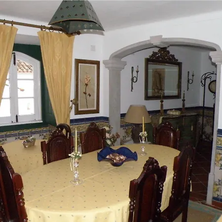 Casa De S. Thiago Do Castelo Gasthof 3*