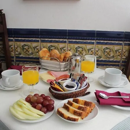 Casa De S. Thiago Do Castelo Gæstehus Óbidos