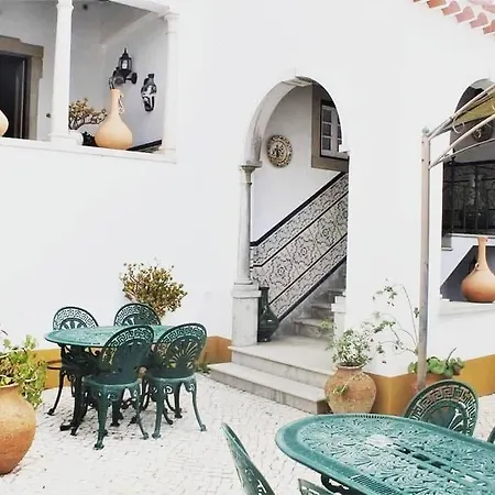 Casa De S. Thiago Do Castelo Gæstehus