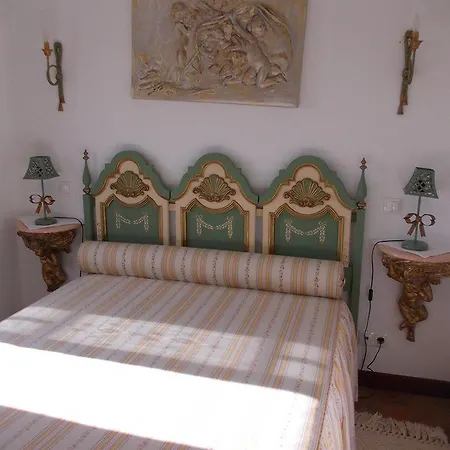 Casa De S. Thiago Do Castelo 게스트하우스 오비도스