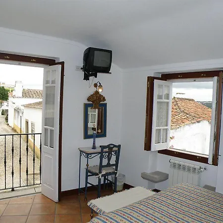 Casa De S. Thiago Do Castelo 3*