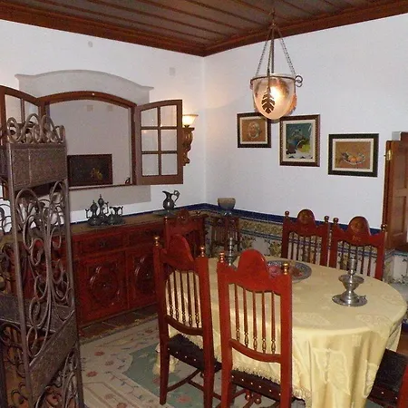 Casa De S. Thiago Do Castelo 3*