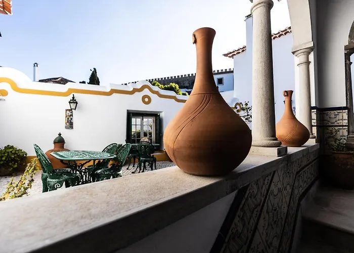 Casa de hóspedes Casa De S. Thiago Do Castelo Óbidos