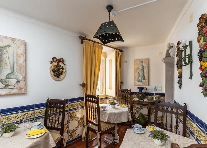 Casa De S. Thiago Do Castelo