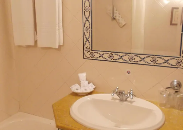 Casa De S. Thiago Do Castelo Óbidos